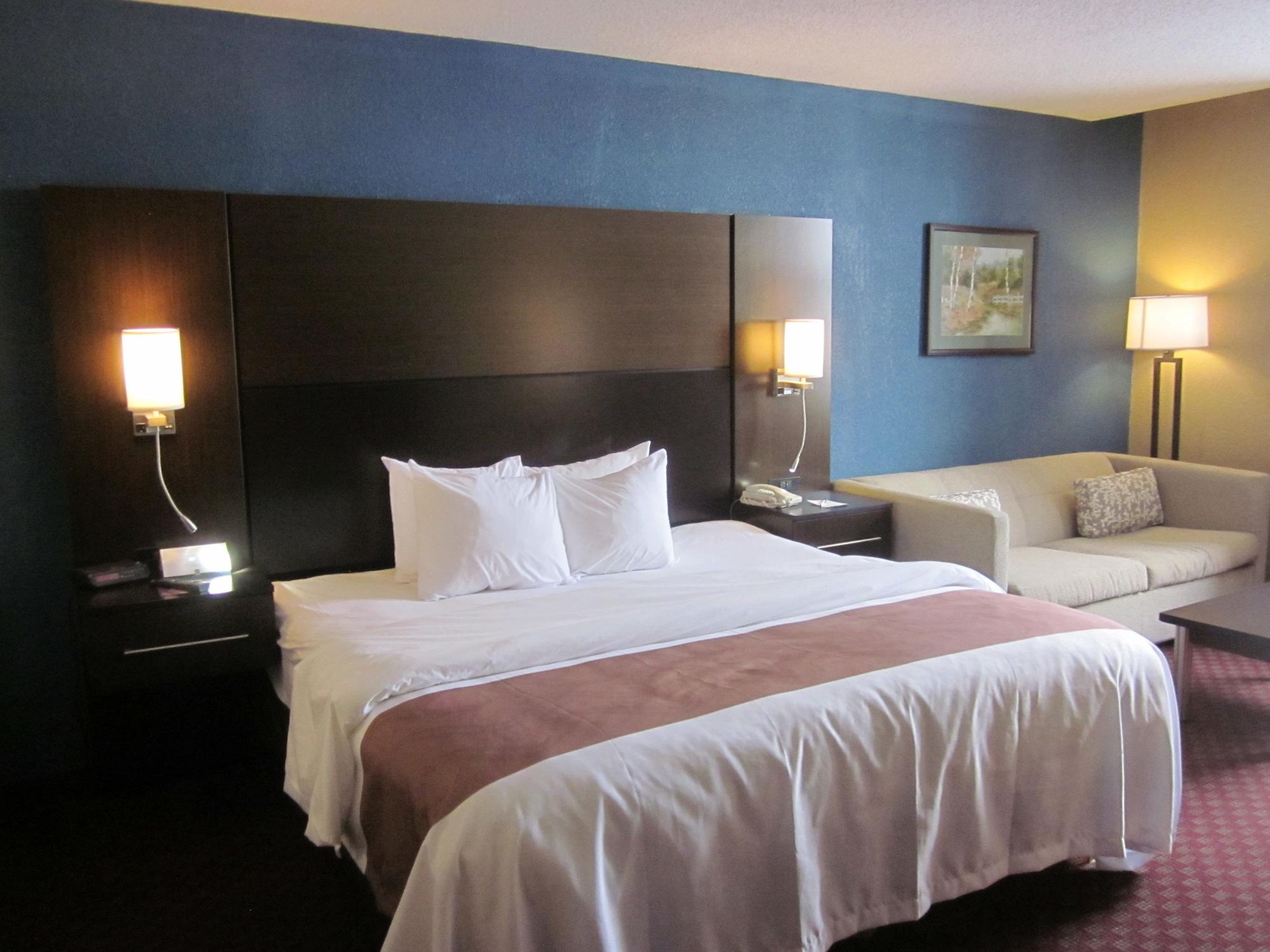 Quality Inn Upper Sandusky Exteriör bild