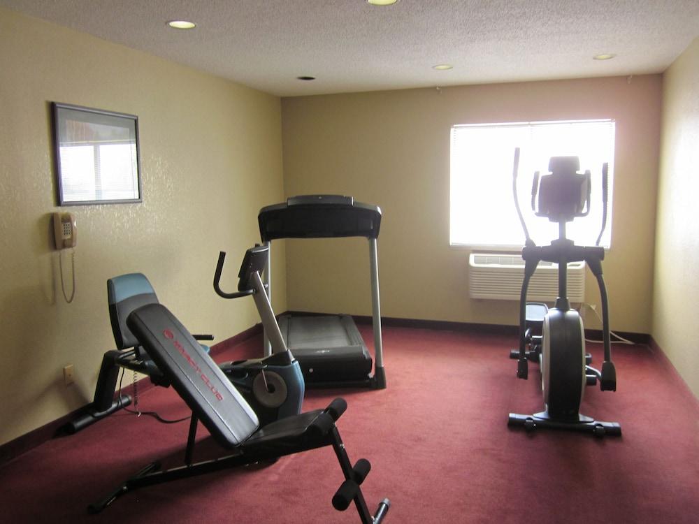 Quality Inn Upper Sandusky Exteriör bild