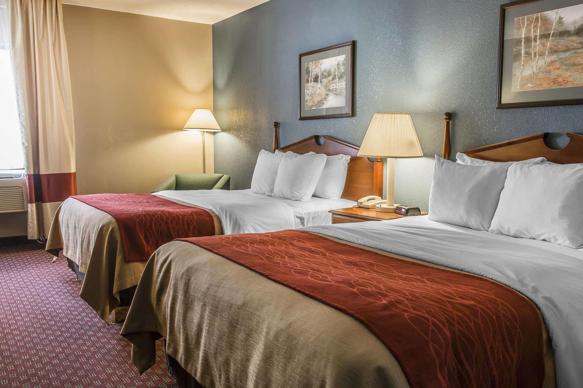 Quality Inn Upper Sandusky Exteriör bild