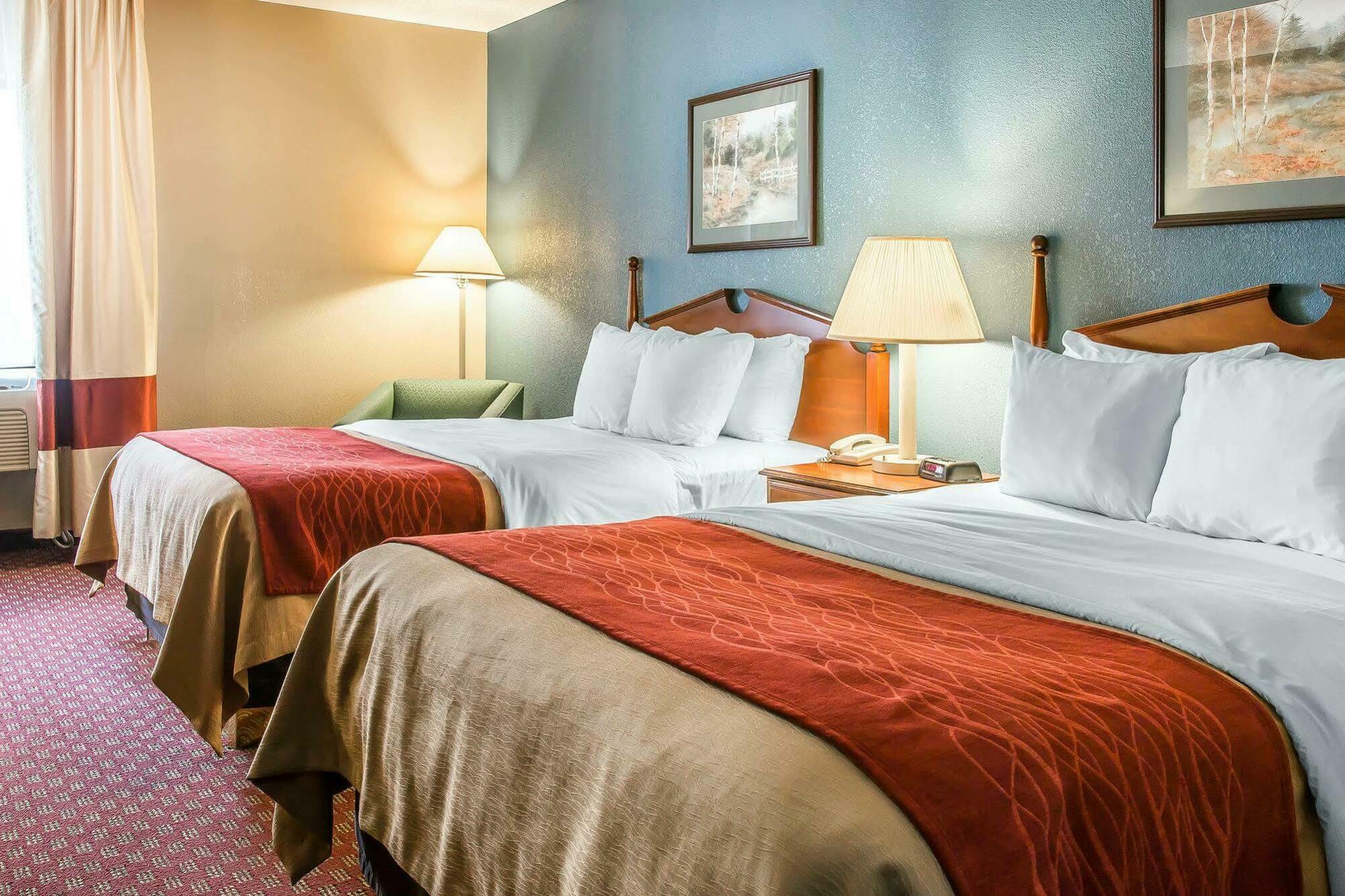 Quality Inn Upper Sandusky Exteriör bild